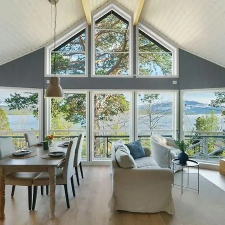 In Malangen Villa *